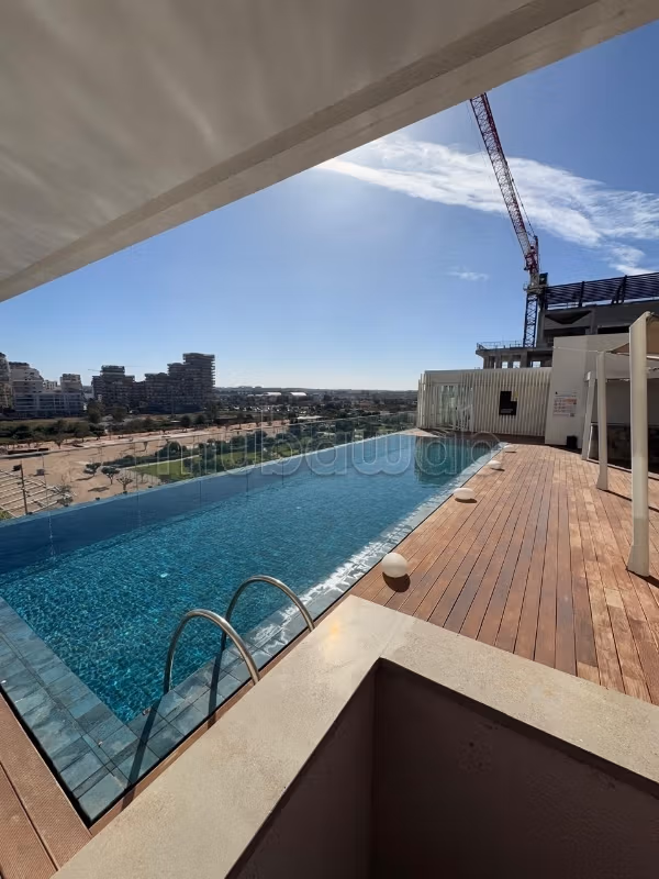 Prachtige studio CFC met uitzicht op het zwembad