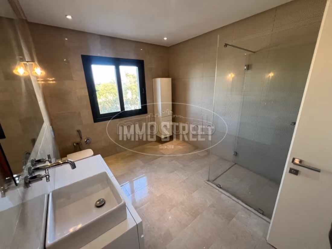 For Rent Prestigious Villa S5 – Golf Residence Gammarth