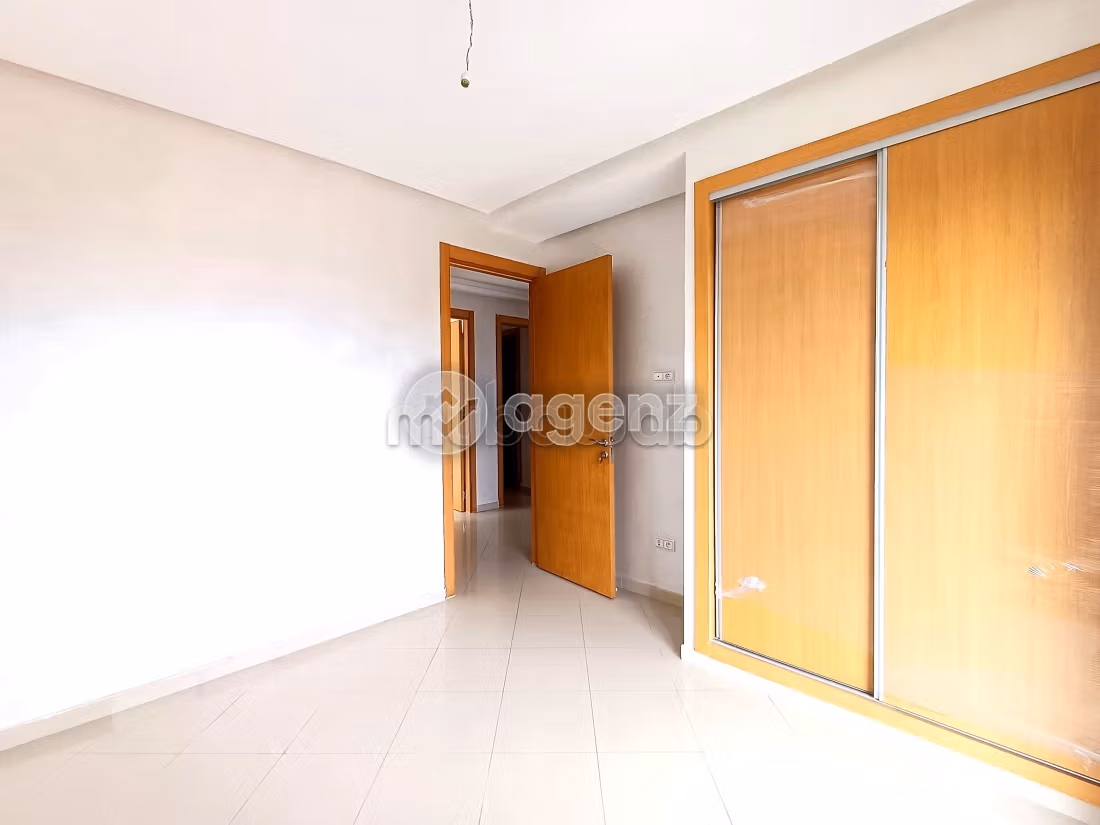 LA PERLA DE MIMOSA Apartamento en venta 156 m², 3 habitaciones Playa Mimosa 2 Benslimane