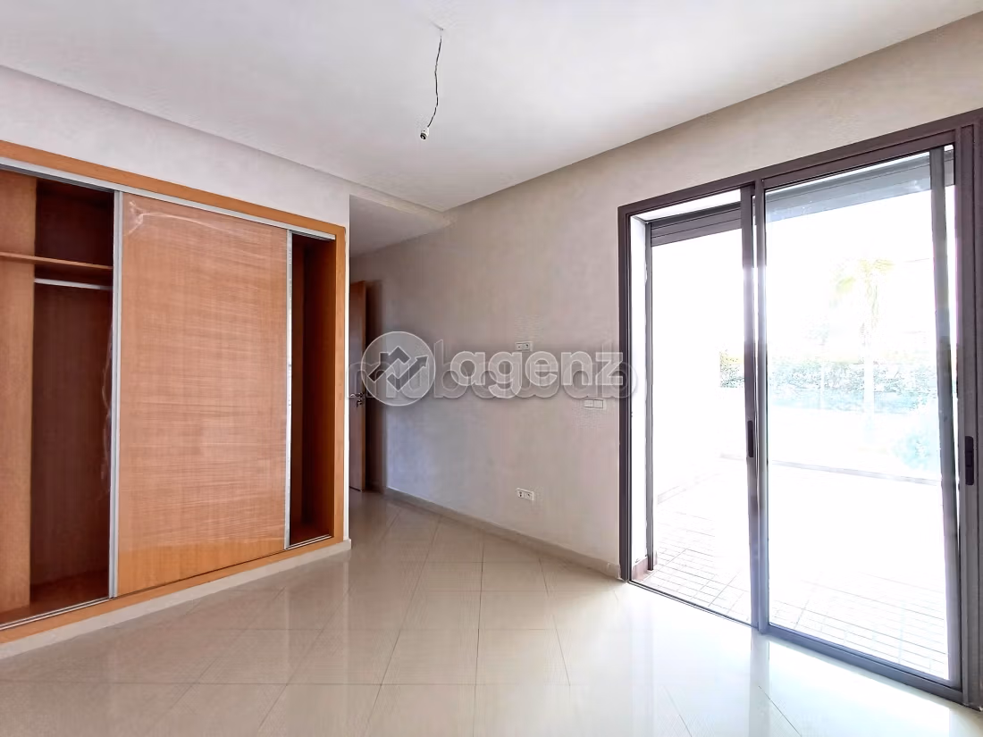 LA PERLA DE MIMOSA Apartamento en venta 156 m², 3 habitaciones Playa Mimosa 2 Benslimane