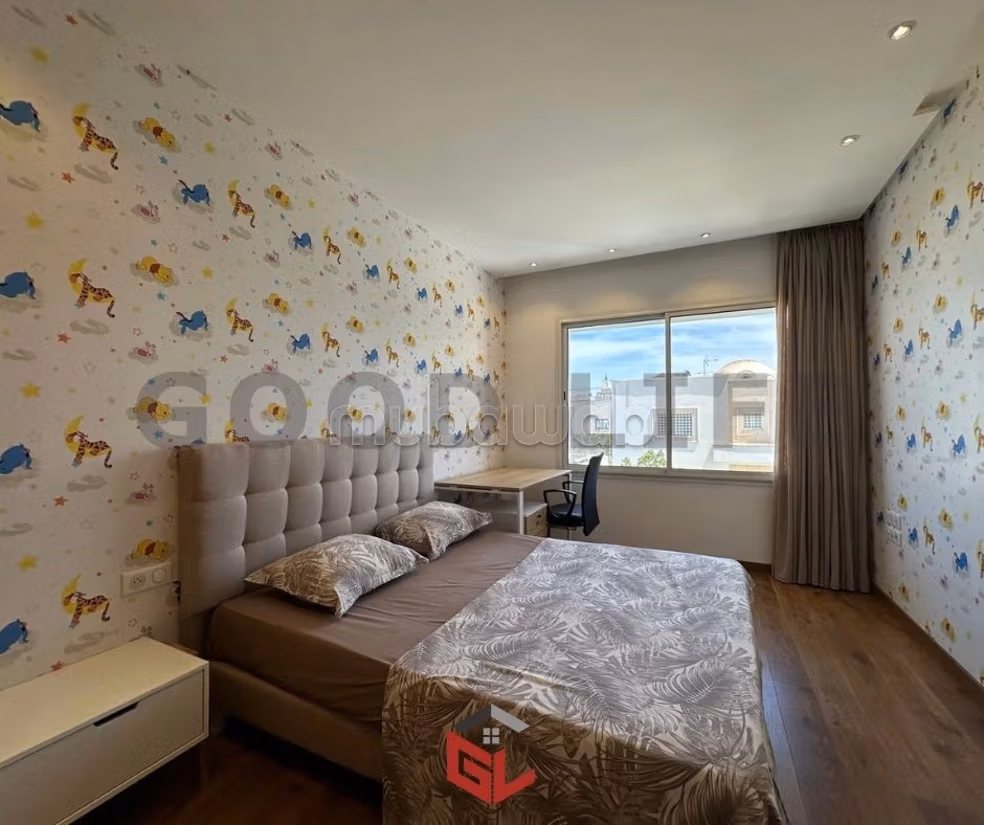 High quality villa for rent in Les Berges Du Lac 2.4 comfortable rooms. Ample storage space
