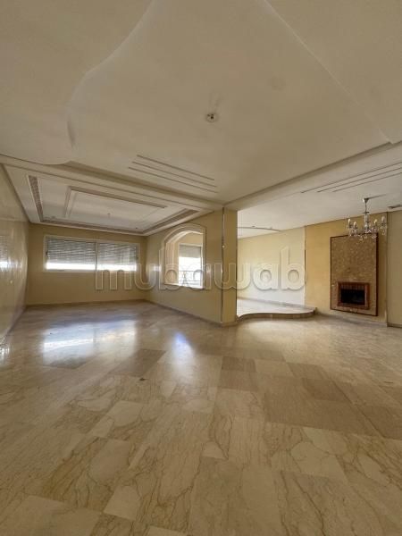 Appartement 3 chambres vide à louer