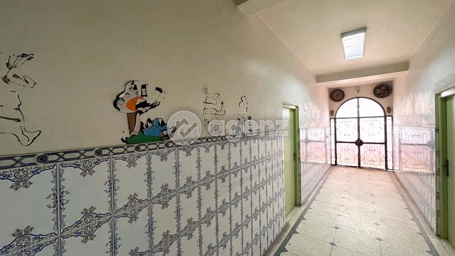Villa for sale 575 m², 14 rooms Aïn Sebaâ Casablanca