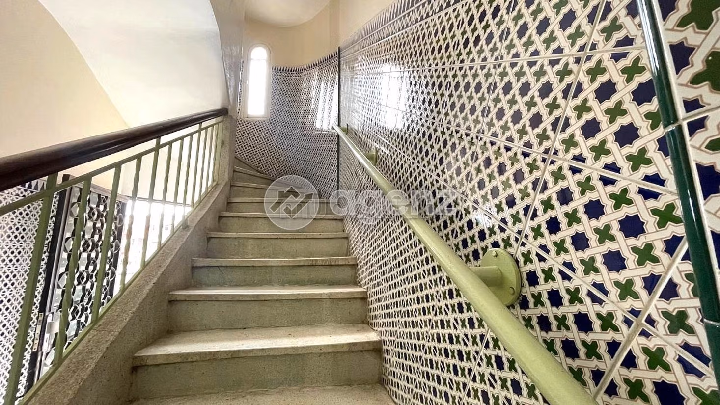 Villa for sale 575 m², 14 rooms Aïn Sebaâ Casablanca