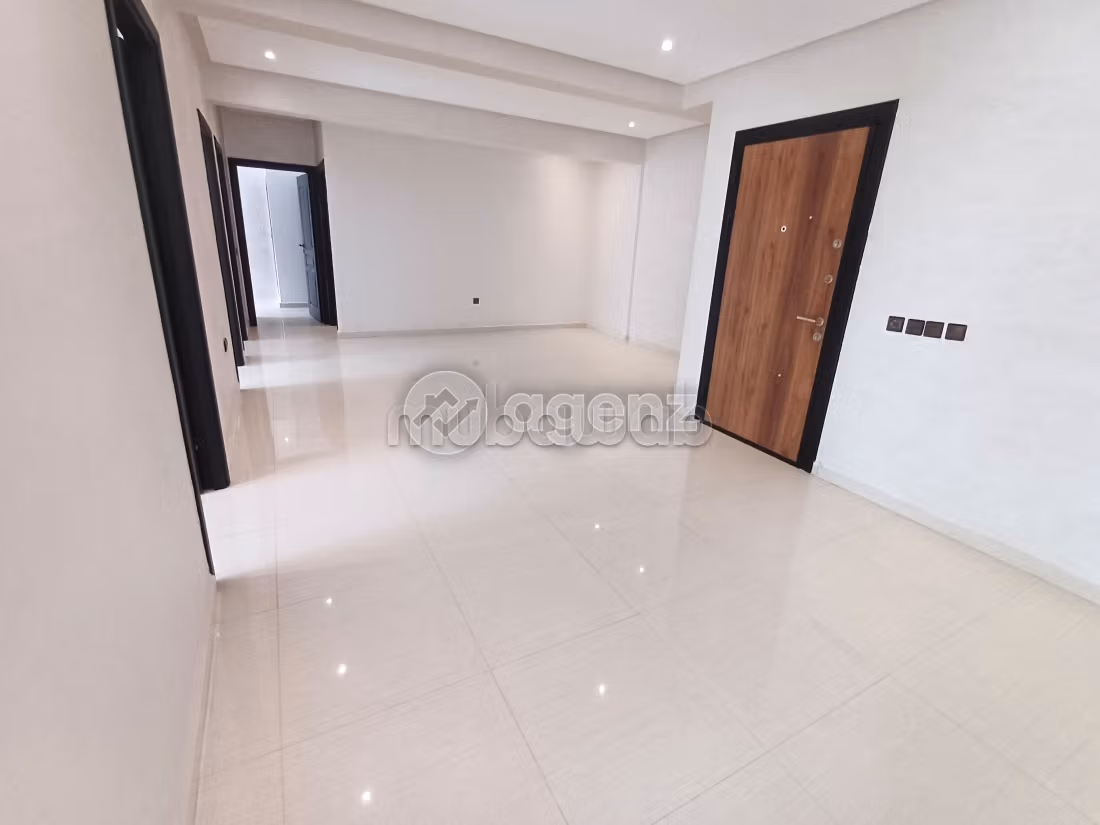 WINDSOR GROUPE LAHLOU IMMO Appartement à vendre 136 m², 3 chambres Val Fleurie Casablanca — 5