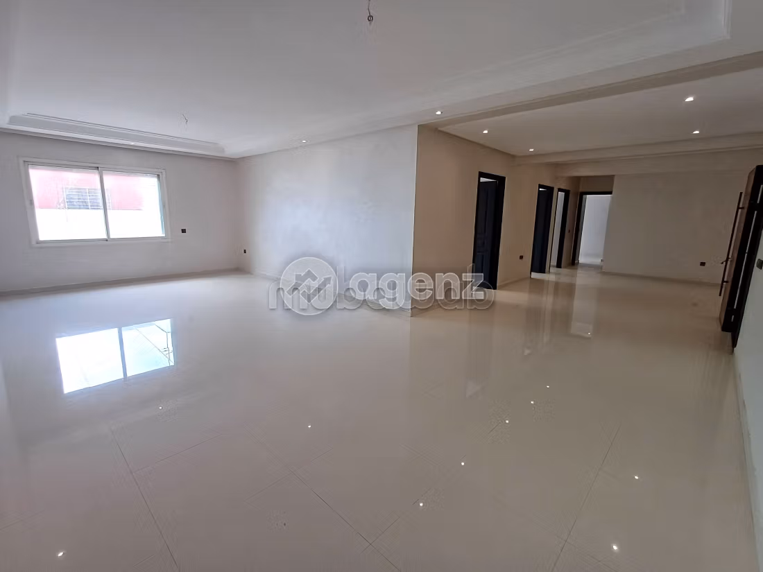 WINDSOR GROUPE LAHLOU IMMO Appartement à vendre 136 m², 3 chambres Val Fleurie Casablanca