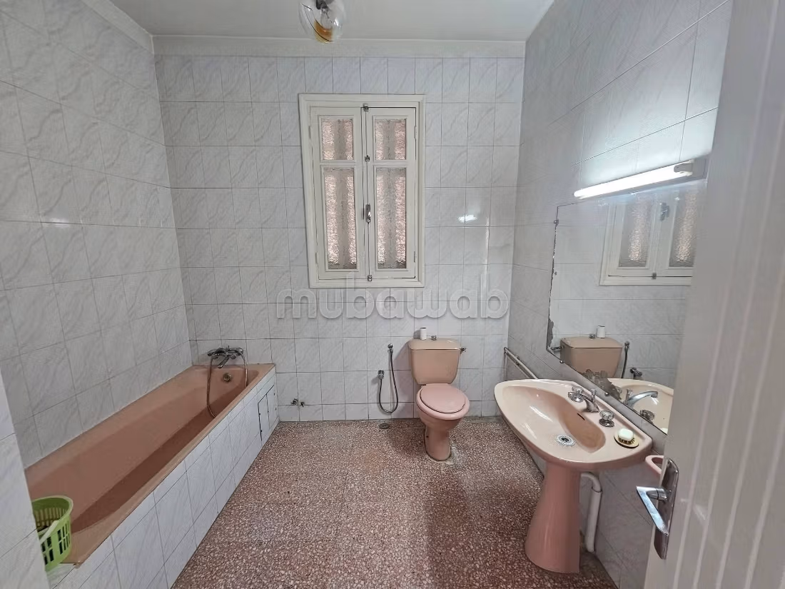 A vendre Villa S7 angle France Ville Omrane