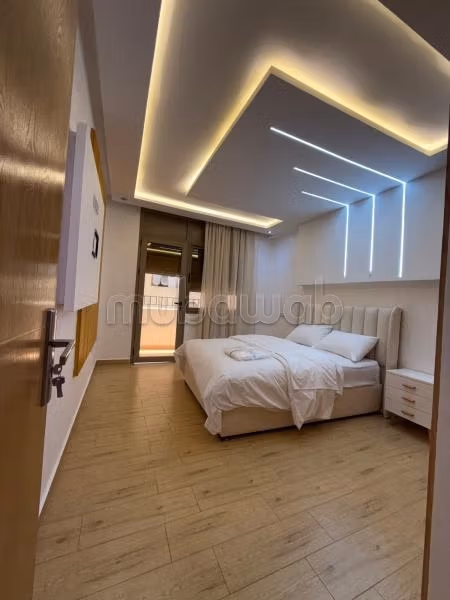 Très bel appartement en location à L'océan. 2 belles chambres. Grand balcon
