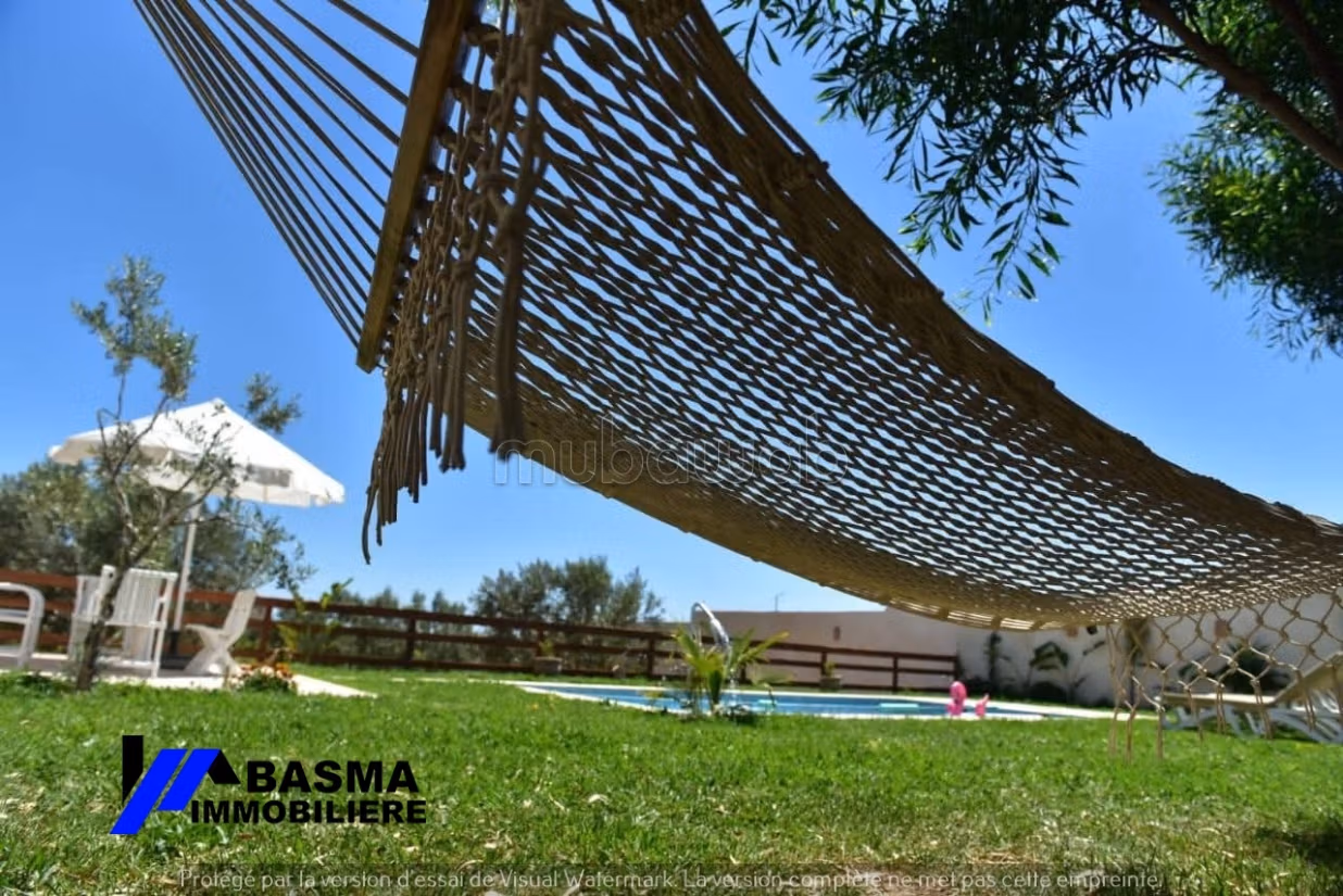 In Vendita - Una casa di campagna a Sidi Bou Ali