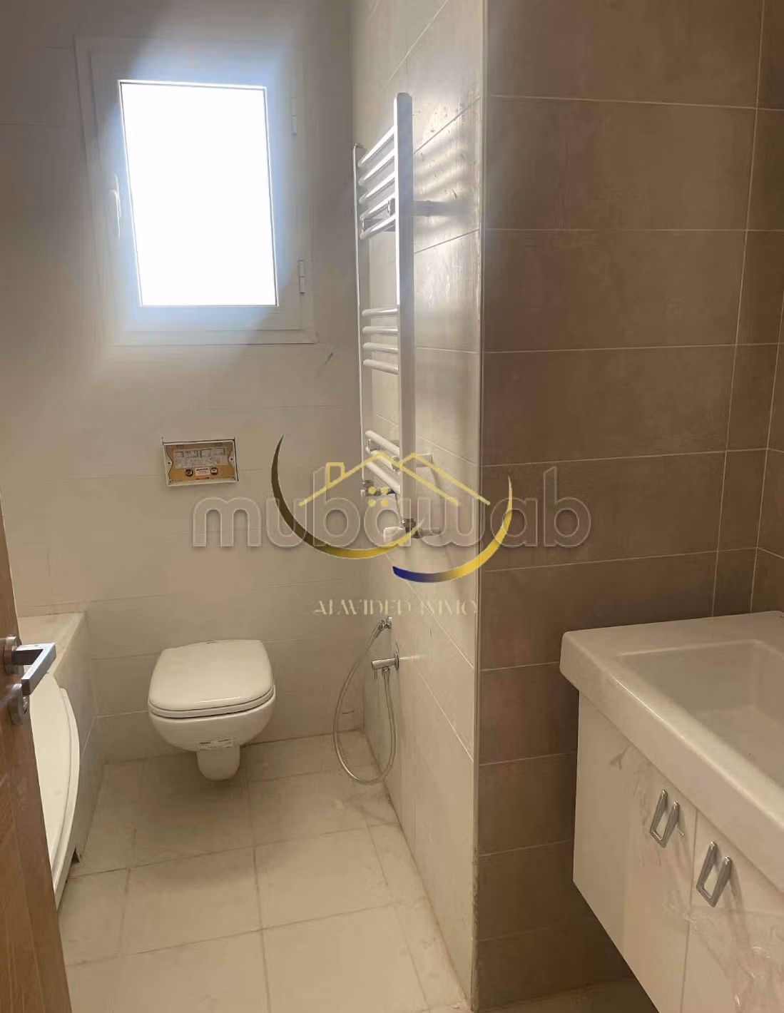 A vendre un appartement s3 a cite wahat