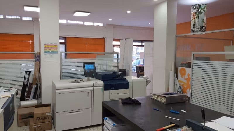Commercial space 145 m² in Gauthier Square