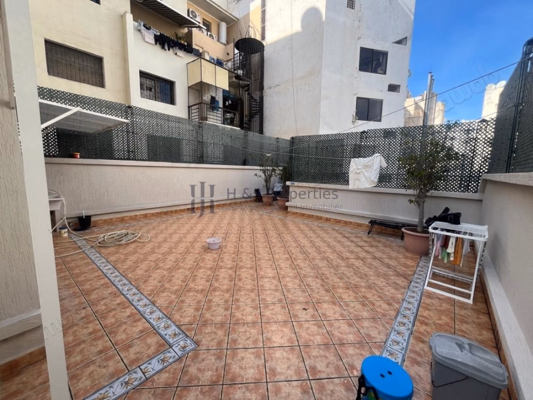 T4 de 186m² 3 chambres grande terrasse