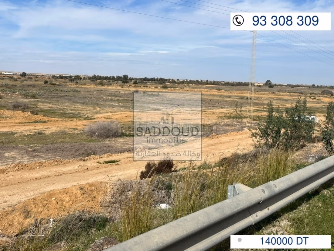 Terrain 4942m² à route matar km 10
