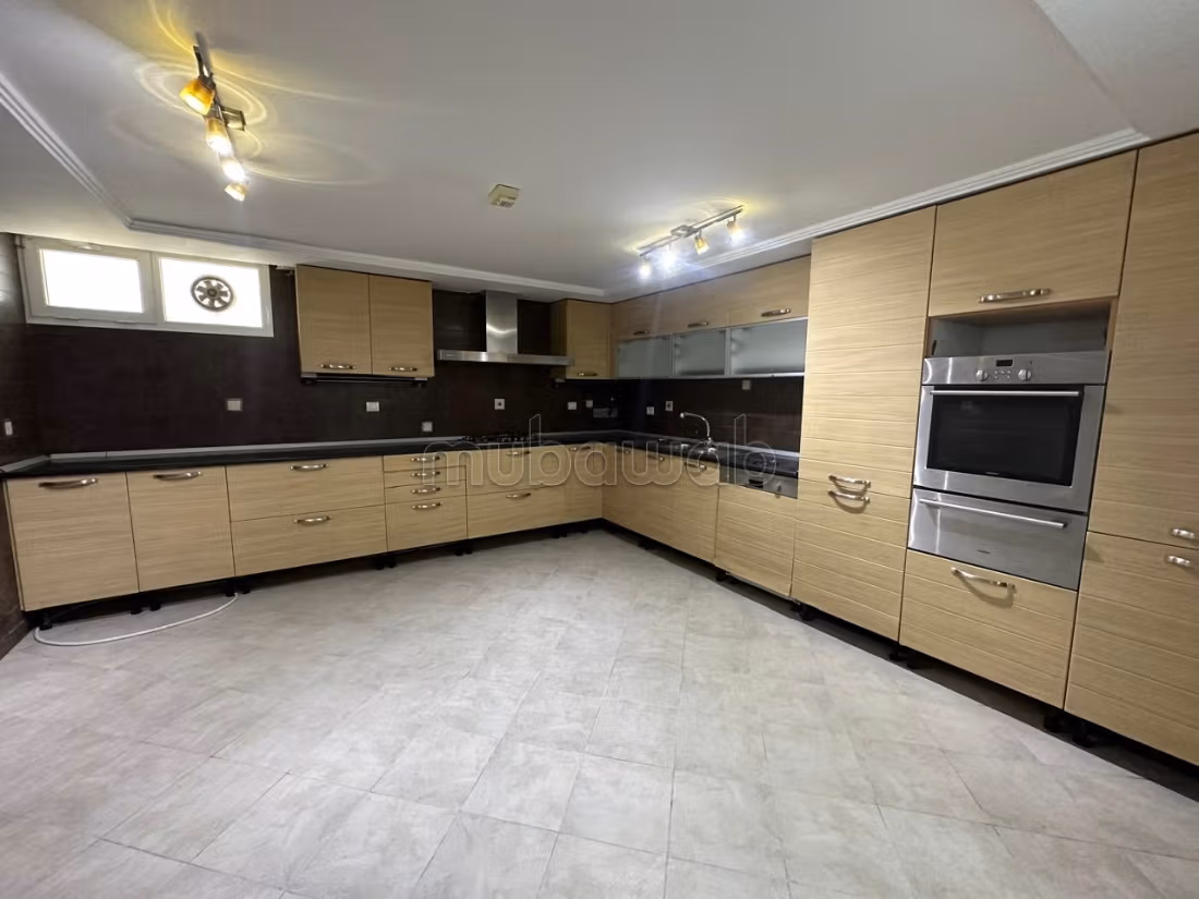Prestigieuse villa aux Berges du Lac 2