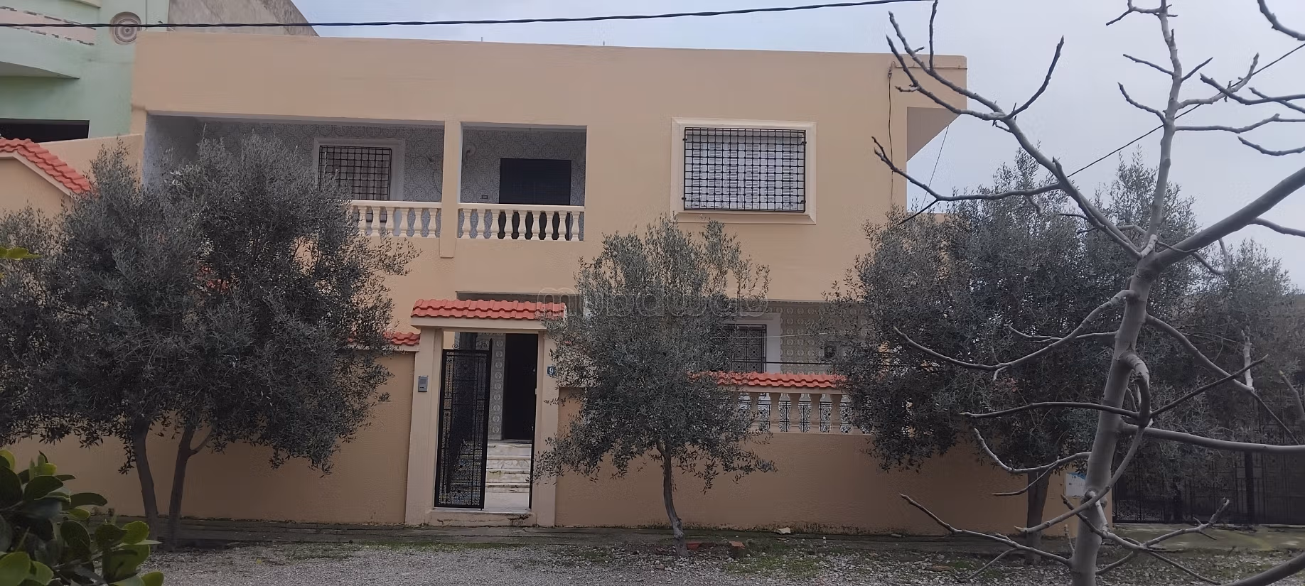 Casa spaziosa in vendita a Beni Khalled