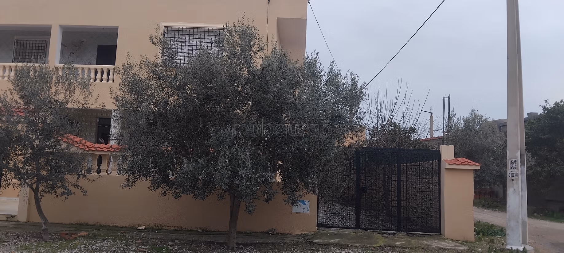 Casa spaziosa in vendita a Beni Khalled