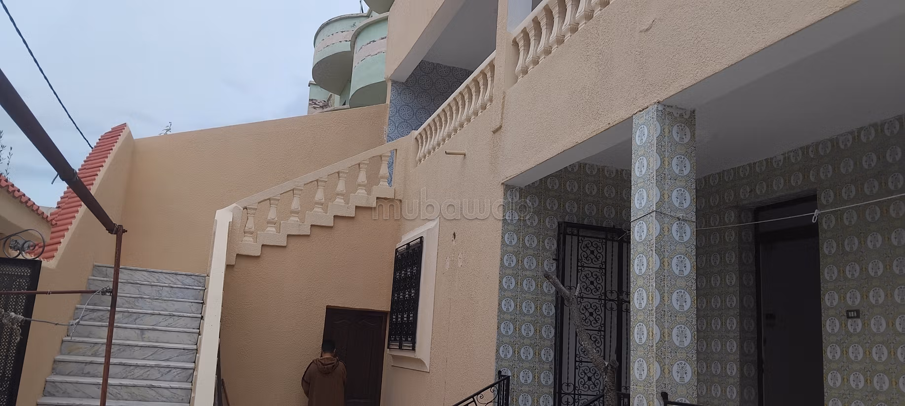 Casa spaziosa in vendita a Beni Khalled
