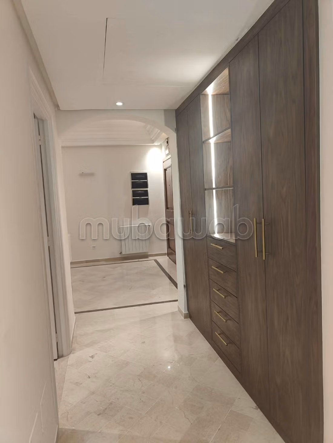 Appartement meublé haut standing à louer – Lac 1