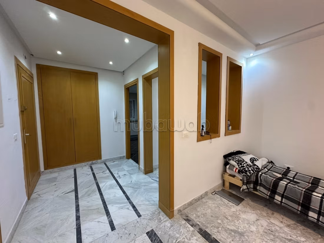 For rent a S3 apartment in Ennasr