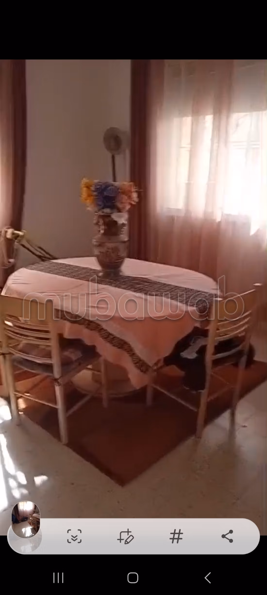 Pavillon de superficie TOTAL 500m2 dont 240 m2 hab