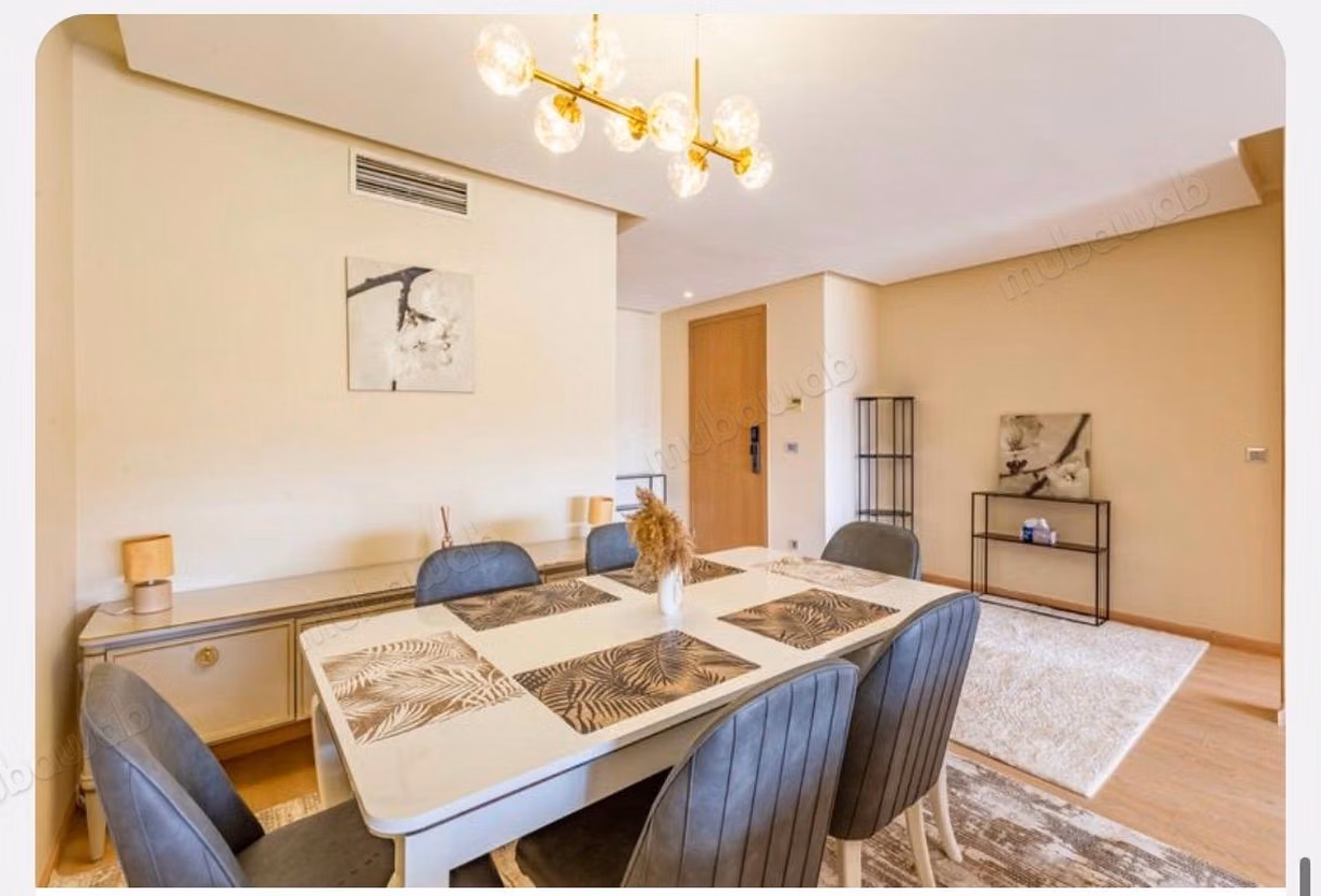High-end apartment – 120 m² – unobstructed view