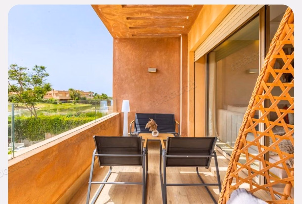 High-end apartment – 120 m² – unobstructed view