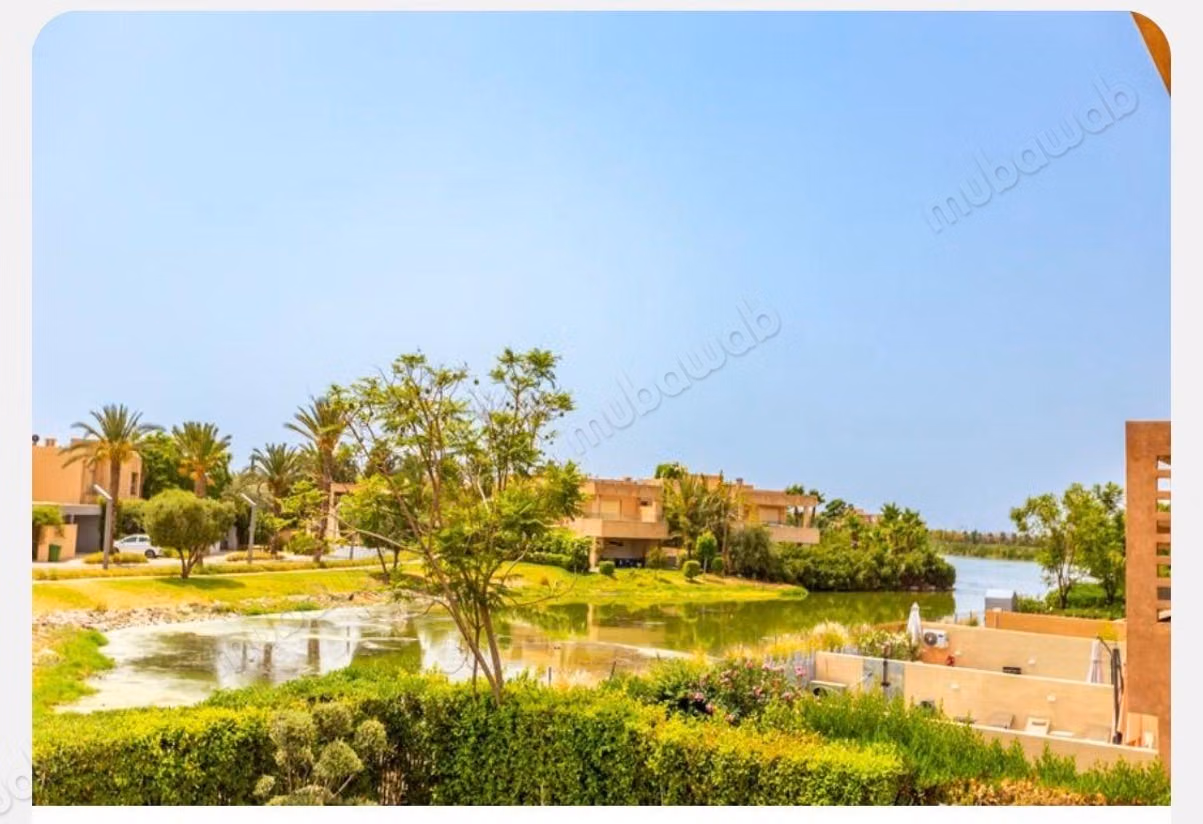 High-end apartment – 120 m² – unobstructed view