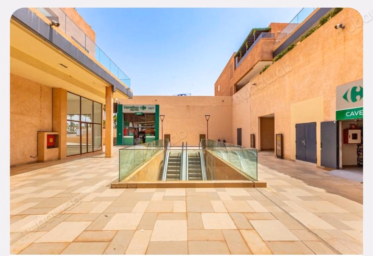 High-end apartment – 120 m² – unobstructed view