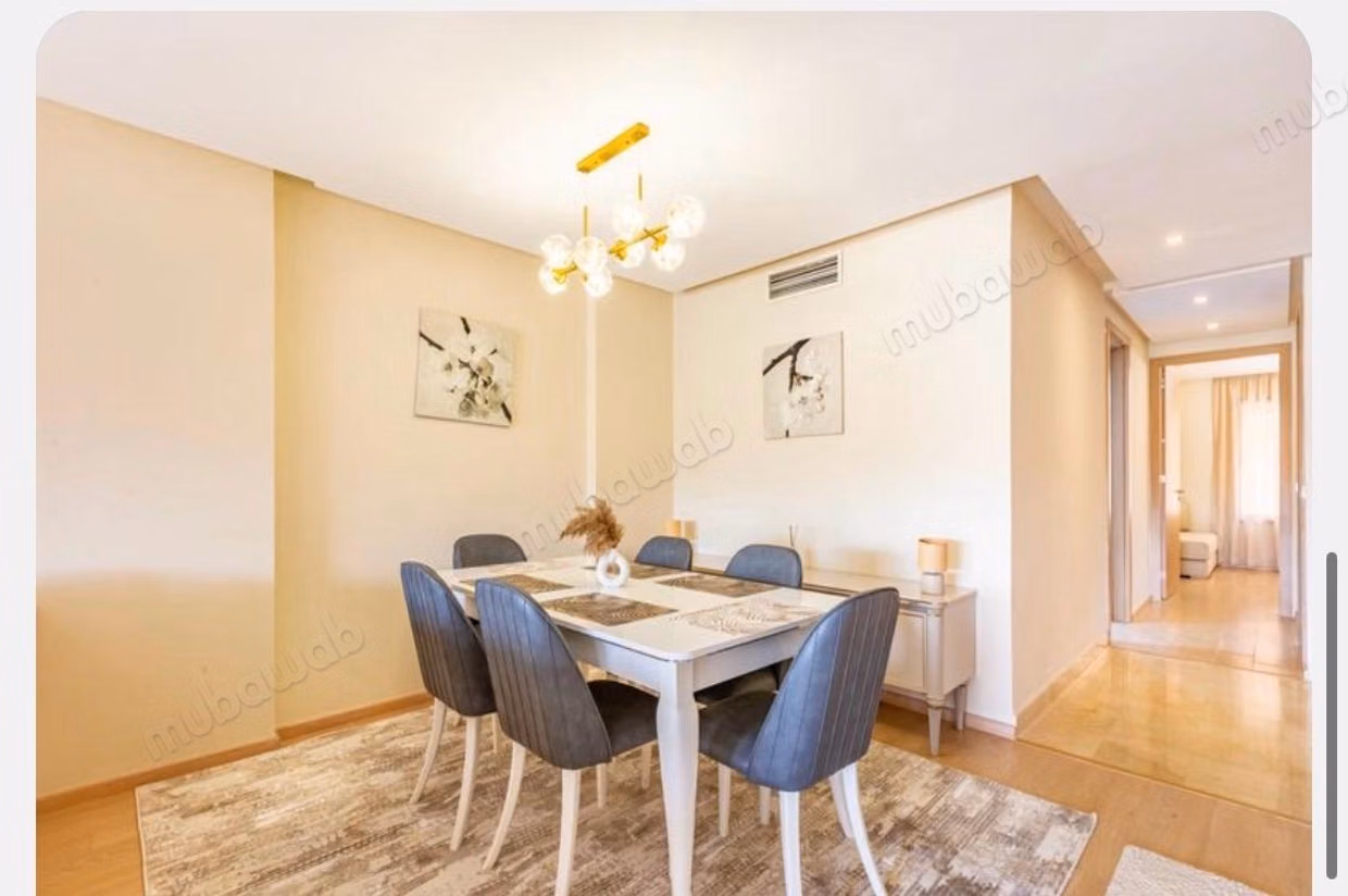 High-end apartment – 120 m² – unobstructed view