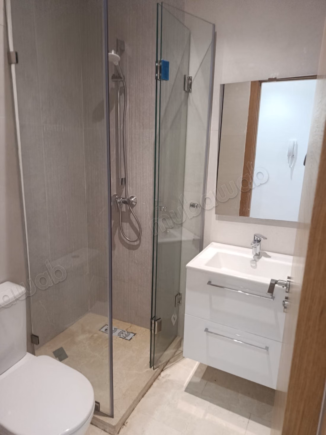 Luxury apartment – ground floor – direct access to the pool