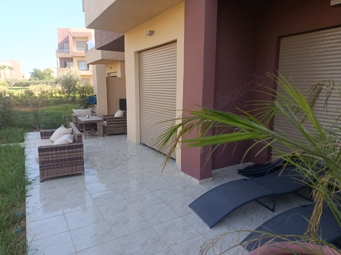 Luxury apartment – ground floor – direct access to the pool