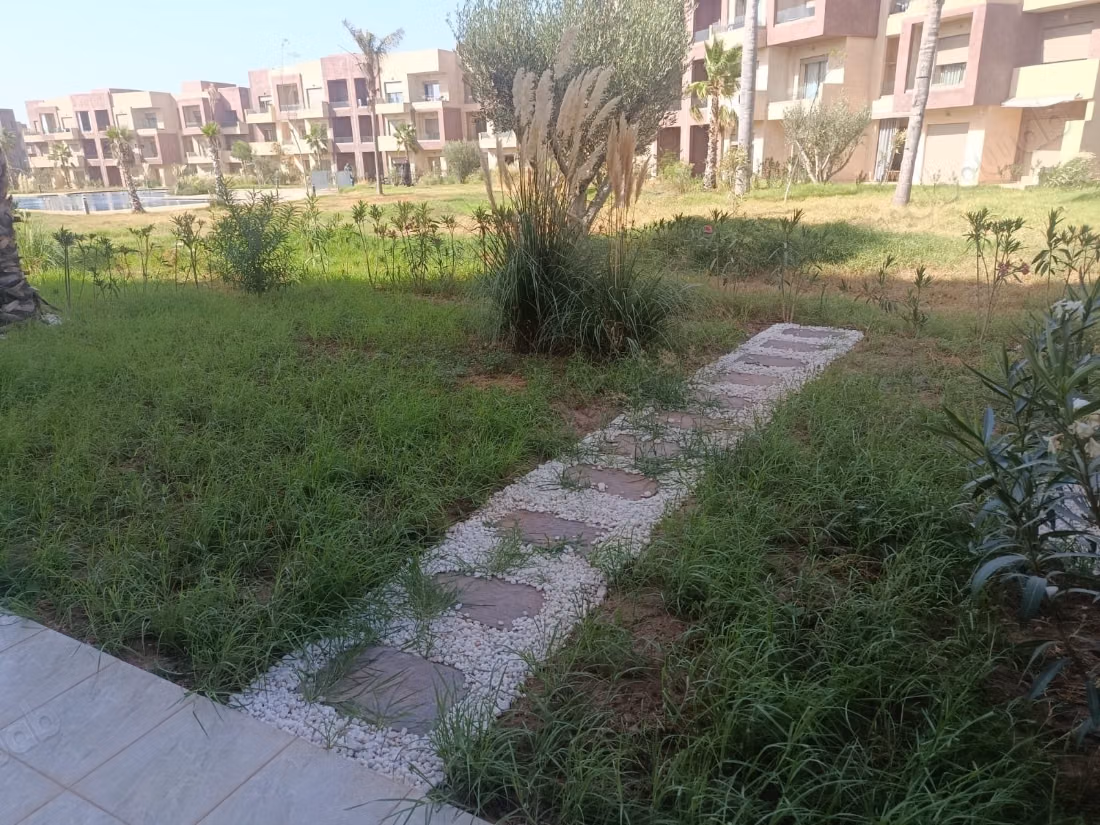 Luxury apartment – ground floor – direct access to the pool