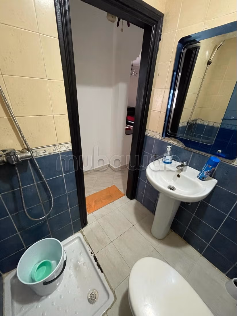 Location d'un appartement à Hay Essalam. 1 Pièce. Meublé