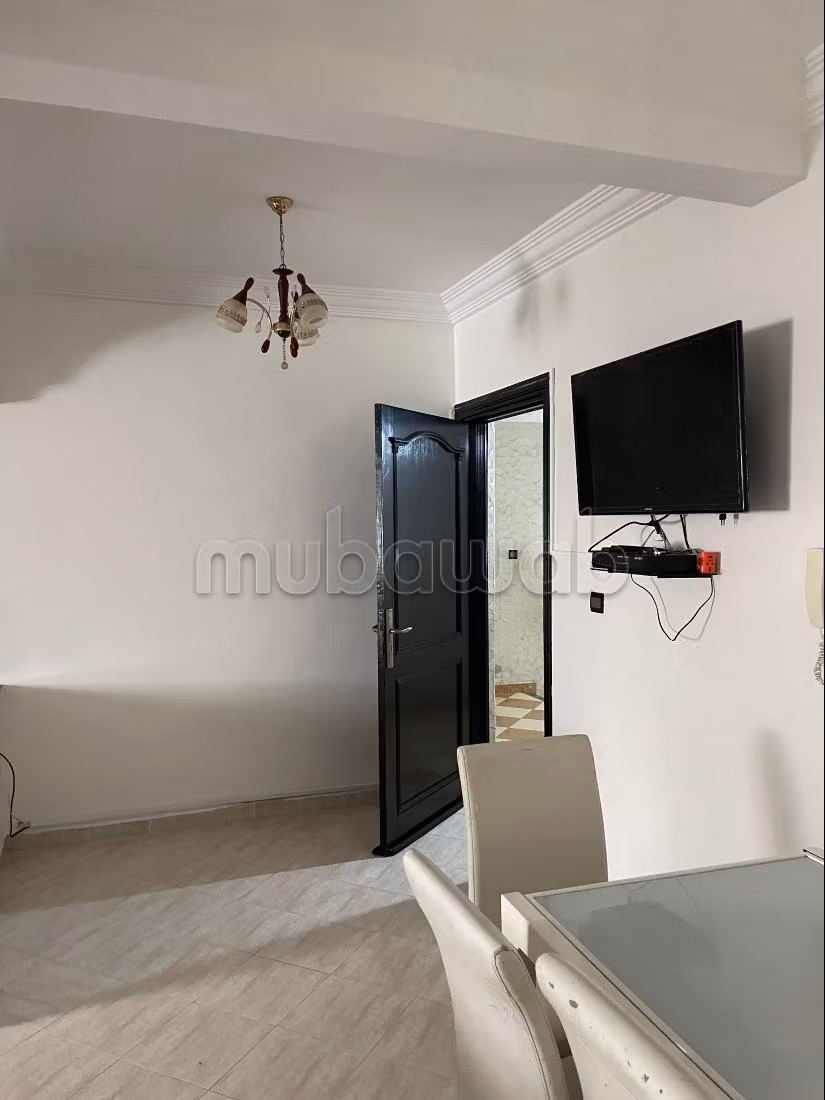 Location d'un appartement à Hay Essalam. 1 Pièce. Meublé
