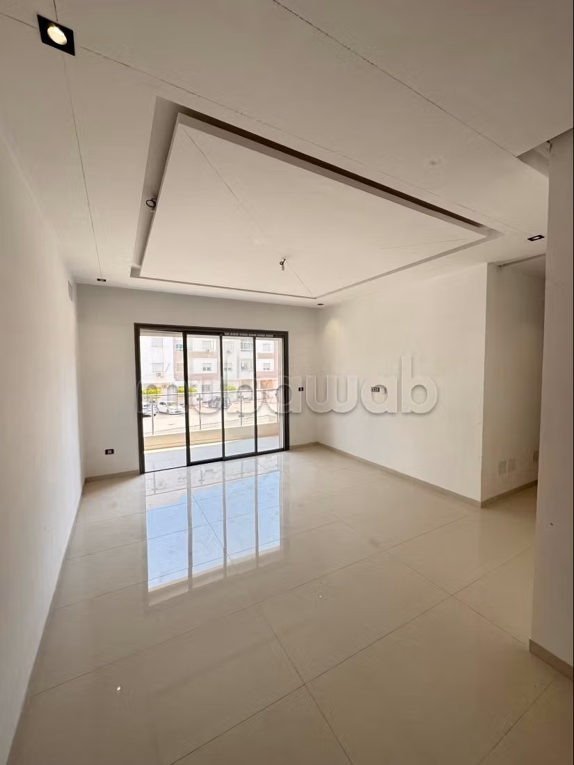 Splendido appartamento da acquistare a Aouina. Superficie 61 m². Cucina ben equipaggiata