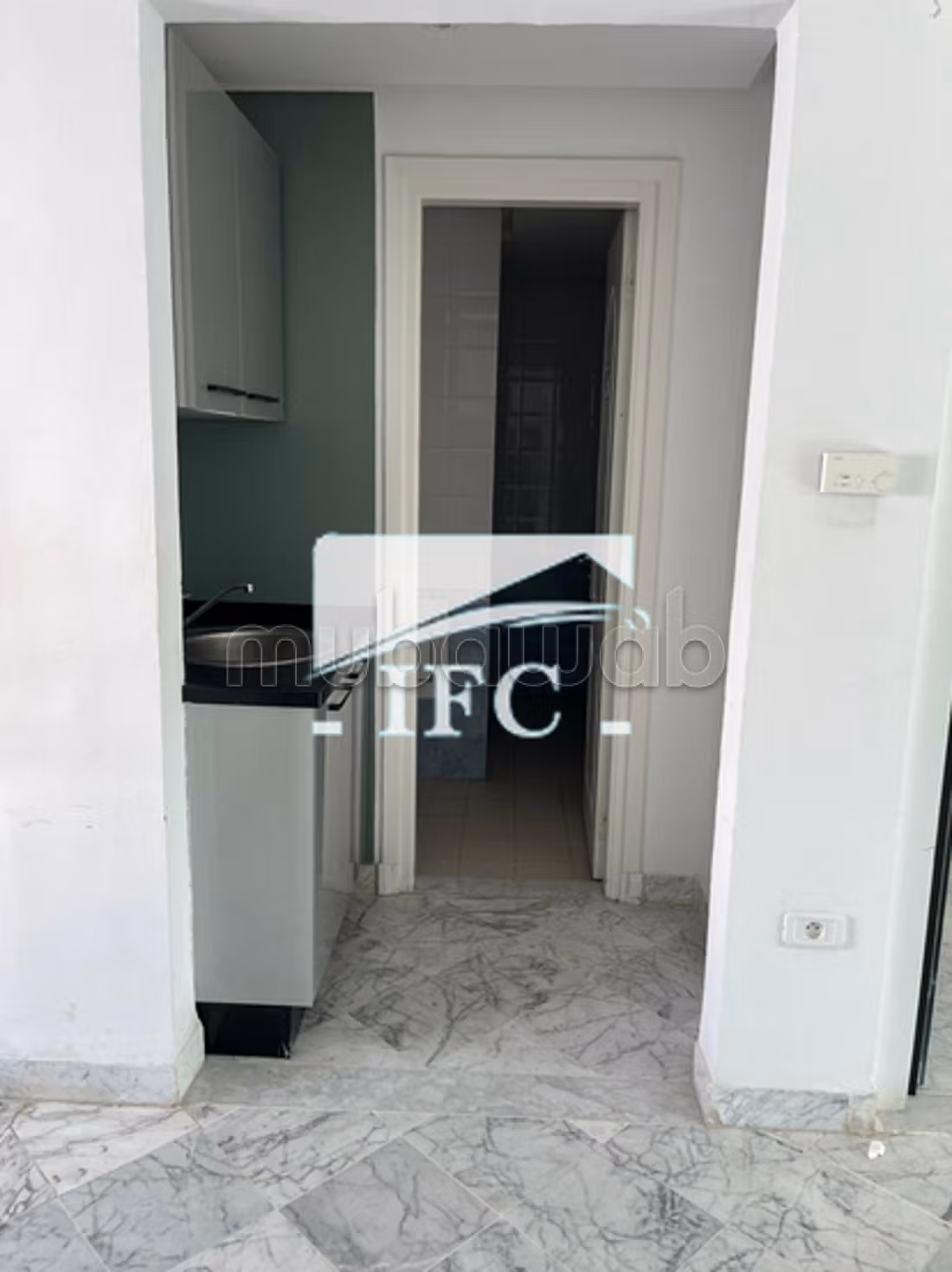 Bureau en 7 espaces 190m² CUN IFCU221