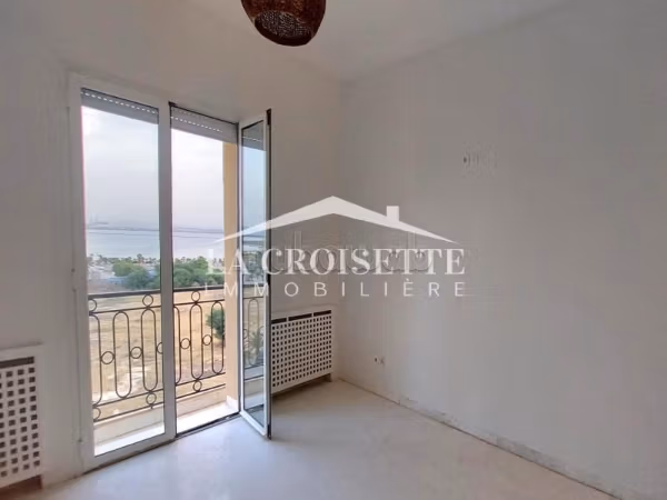 Appartamento S4 con vista lago sulle Berges du Lac 2