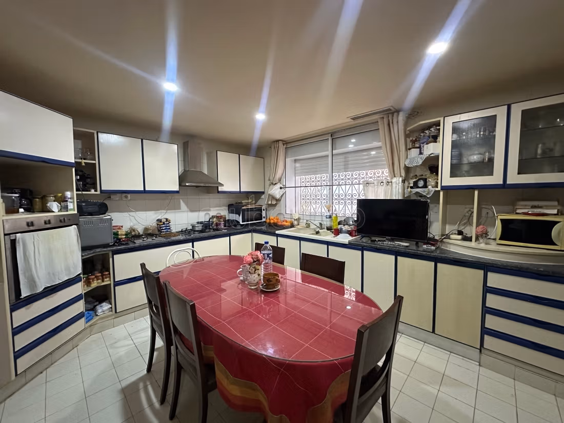 À vendre villa à menzah 5
