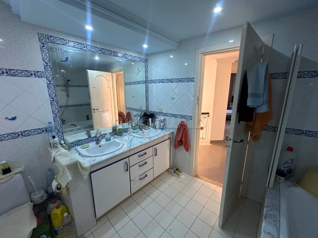 À vendre villa à menzah 5
