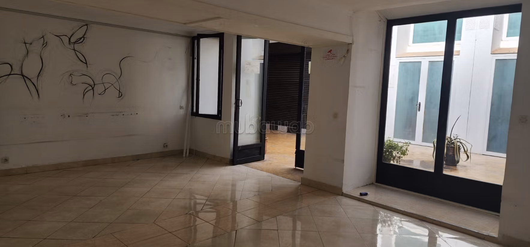 For rent Store on Bd Abdelkrim El Khattabi