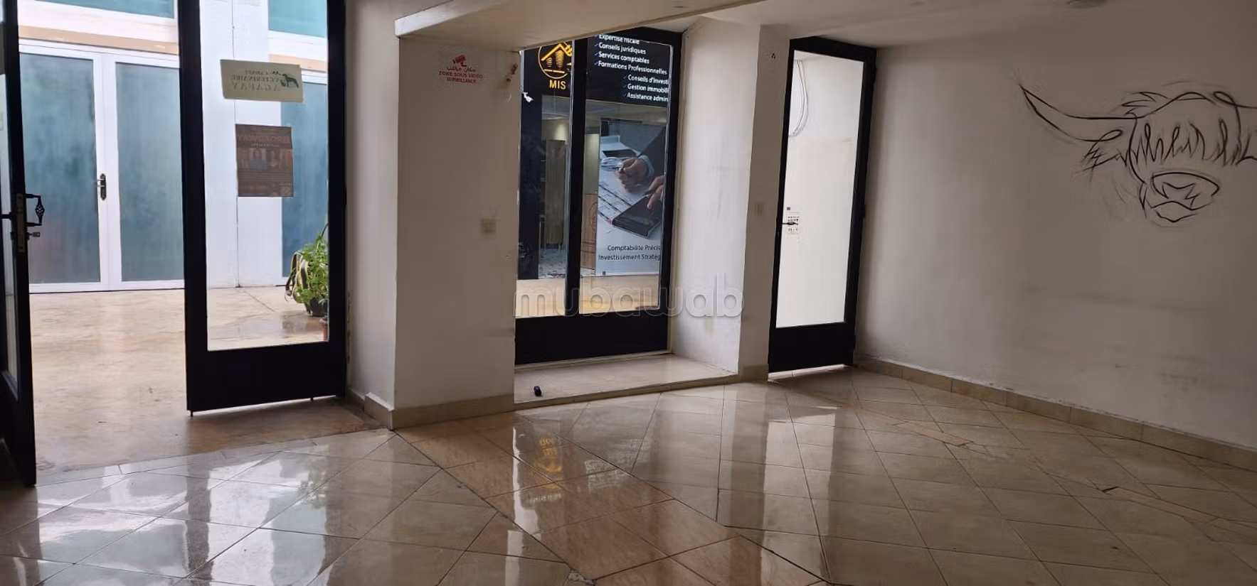 For rent Store on Bd Abdelkrim El Khattabi