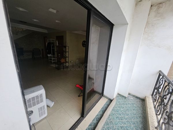 Bonito piso en alquiler en Les Hôpitaux. 4 habitaciones grandes. Completamente amueblado