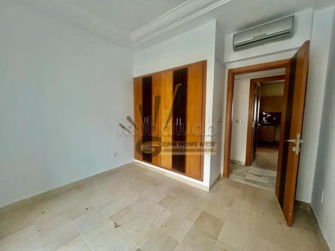 S3 à vendre à la Soukra