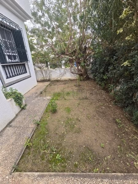 Duplex avec jardin location Lac 1