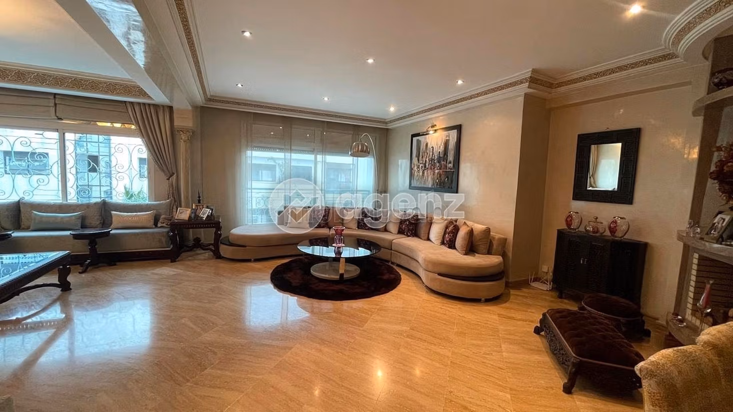 Appartamento in vendita 185 m², 3 camere 2 Mars Casablanca