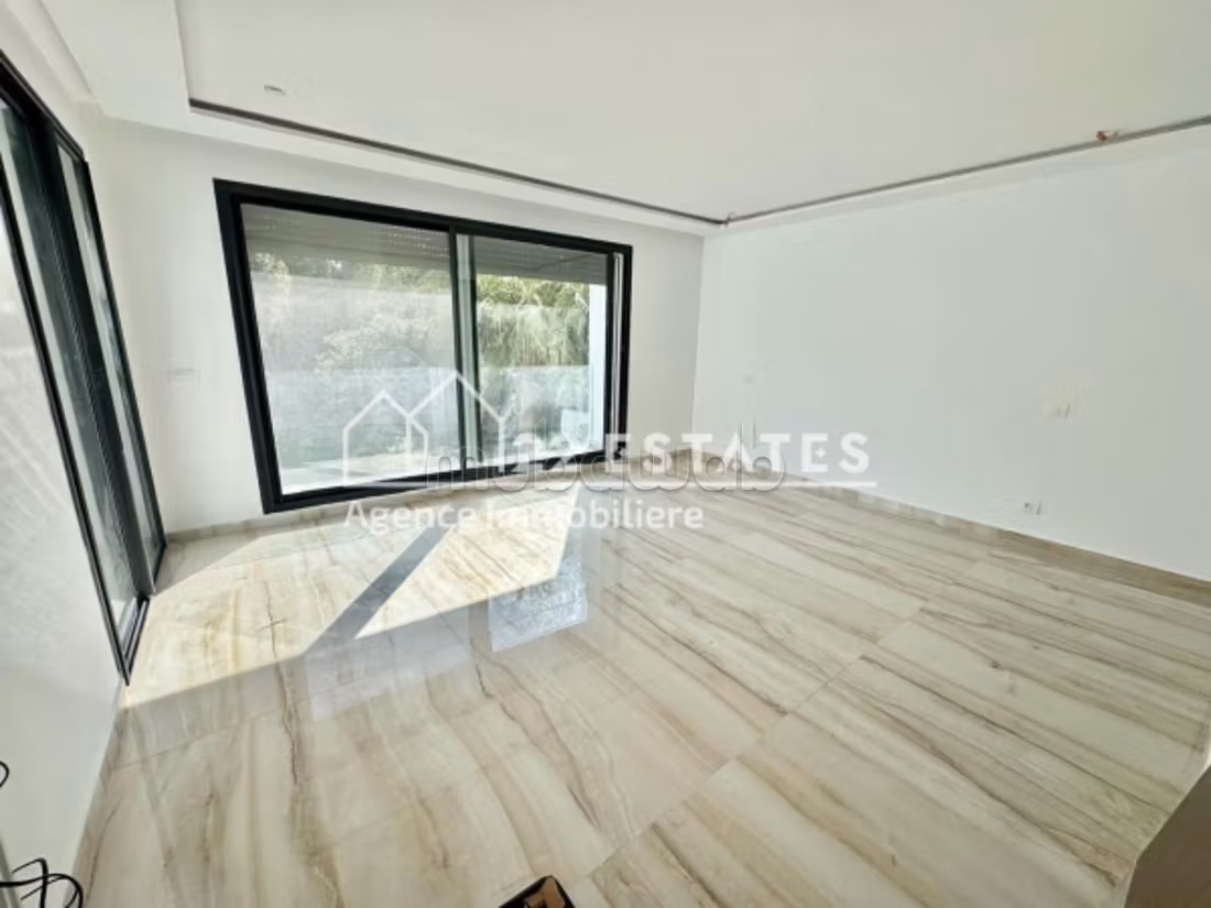 Villa jumelée S3 avec piscine au cœur de la Marsa