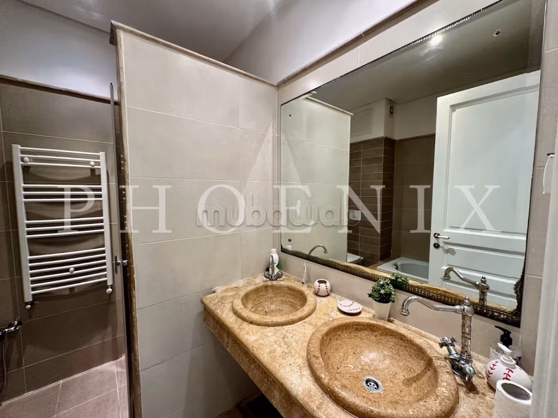 Appartamento S3 arredato con terrazza con vista sul lago