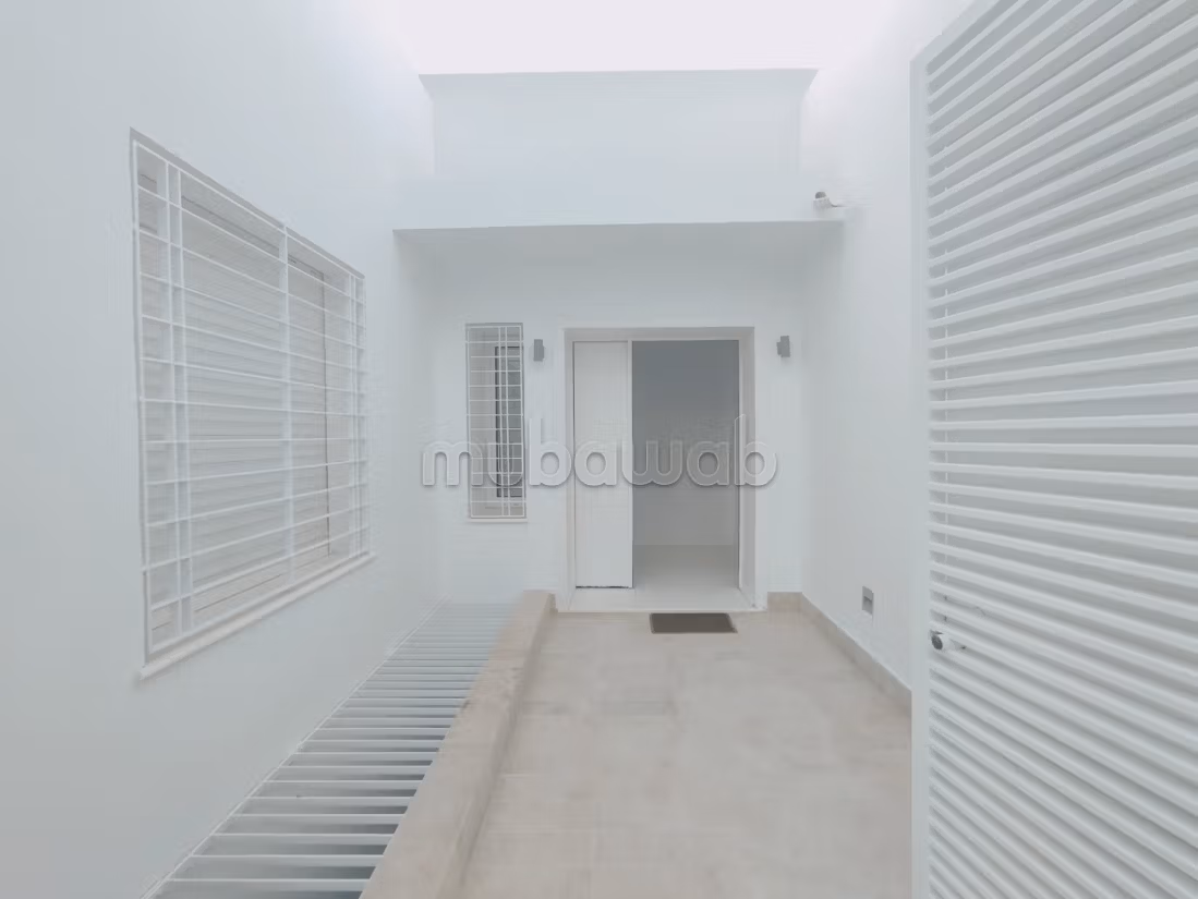 Villa S4 con piscina e vista mare, Marsa Corniche