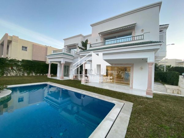 Villa de charme s6 aux Lac 2