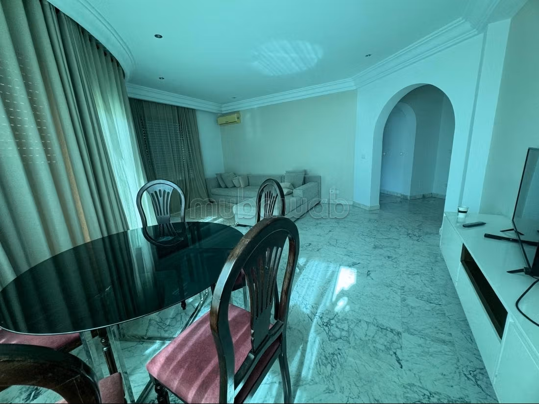 Find an apartment for rent in Les Berges Du Lac 2. Dimension 130 m². Ample storage space